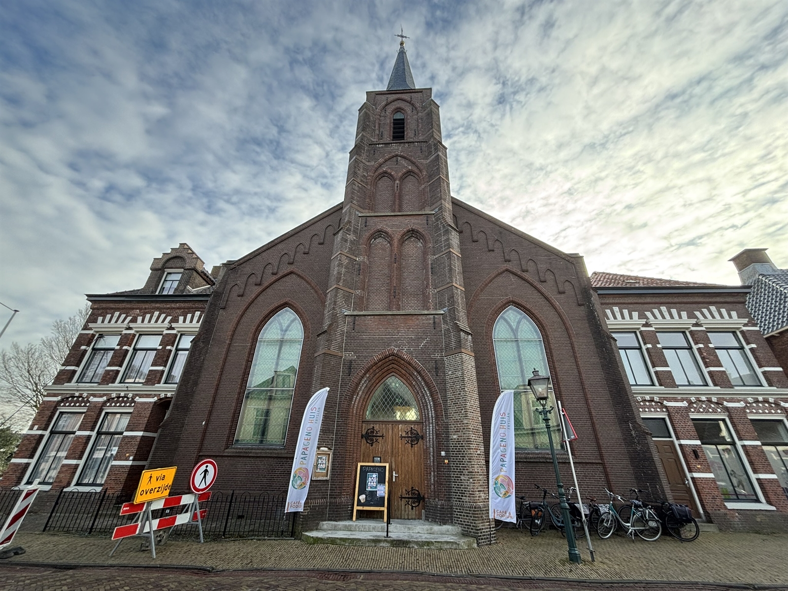 Afbeelding 9 maart | Woondebat inwoners en politiek De Fryske Marren