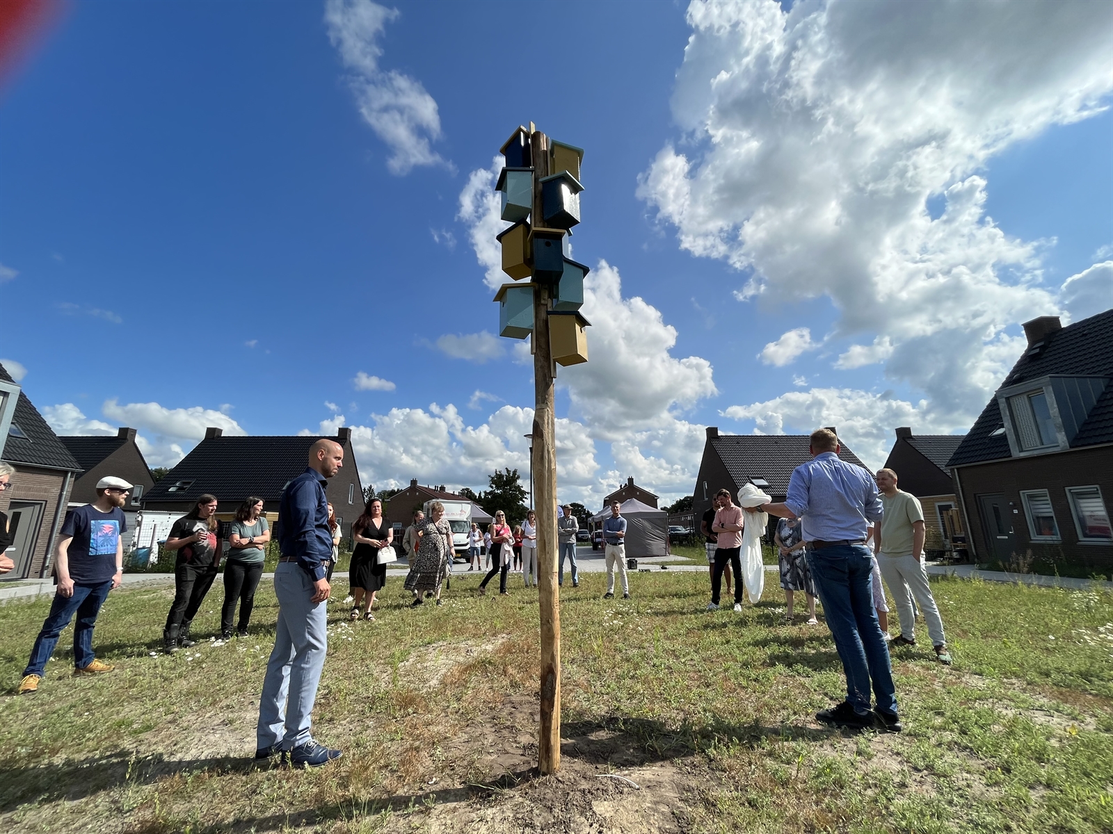 Afbeelding Feestelijke oplevering aan de Geelgorsstraat en Noorderdwarsvaart in Drachten