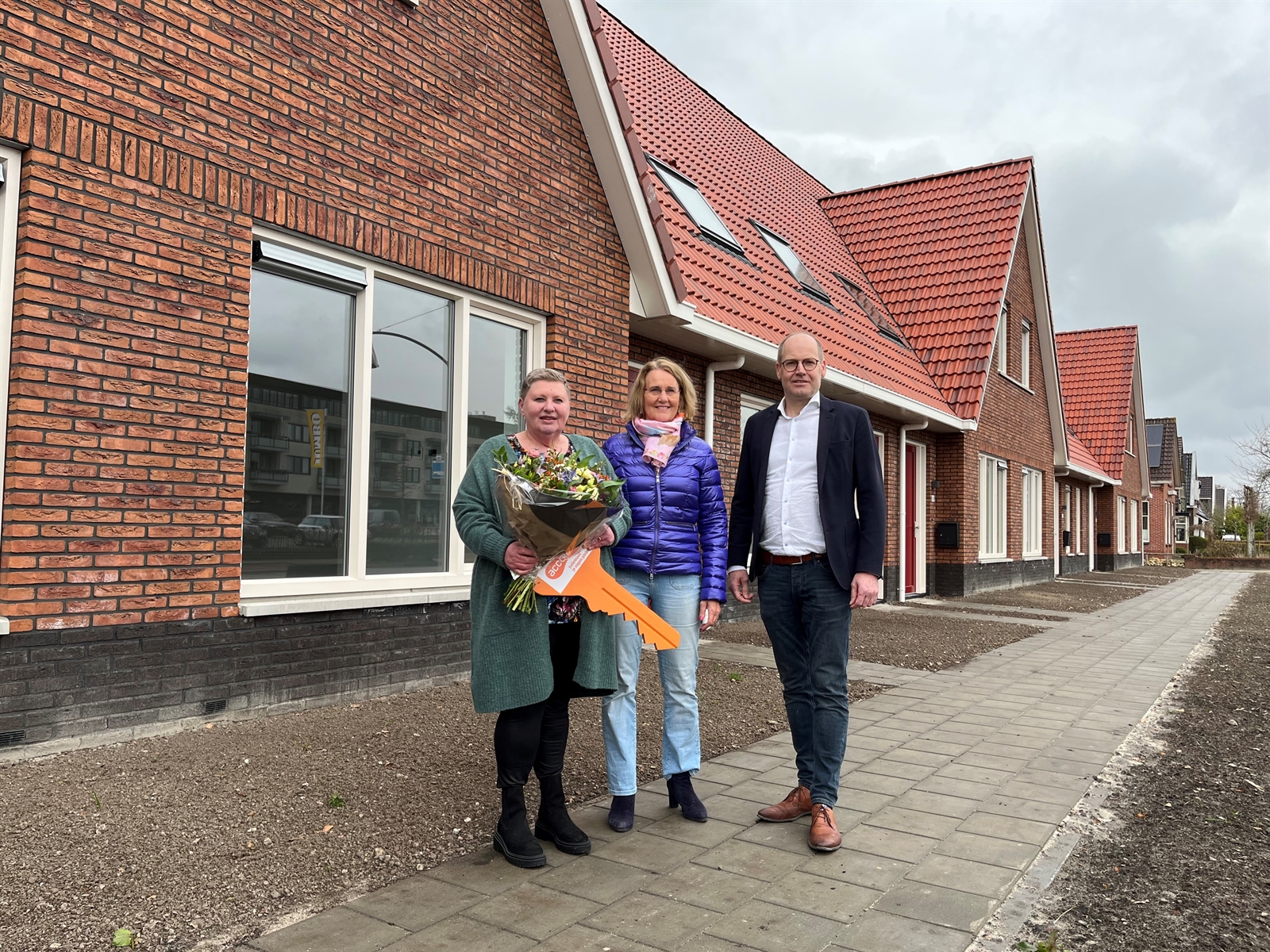 Afbeelding Acht sociale huurwoningen aan de Stationsweg in Drachten opgeleverd